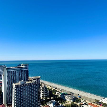 Lux Apartaments Batumi Exteriér fotografie