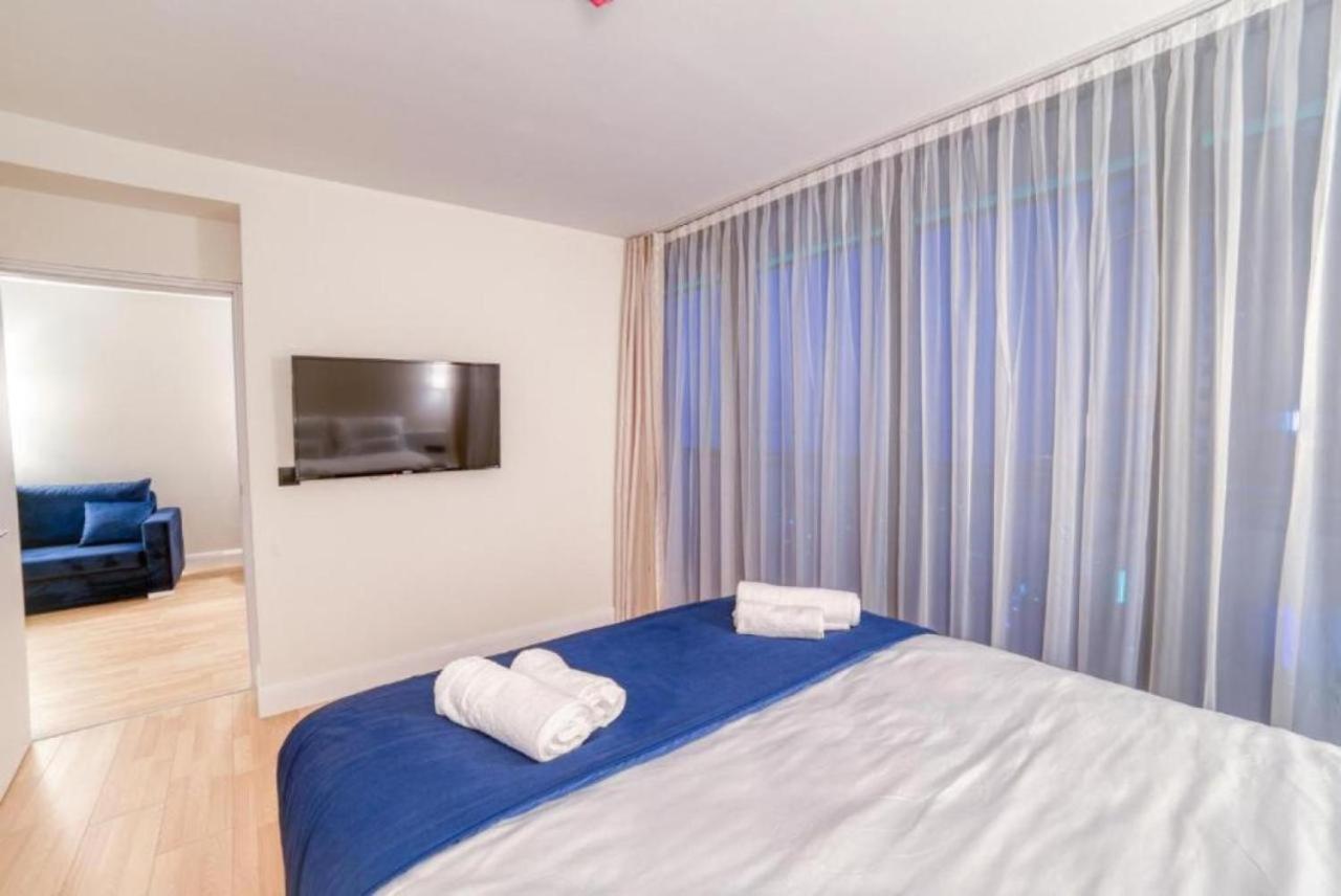 Lux Apartaments Batumi Exteriér fotografie