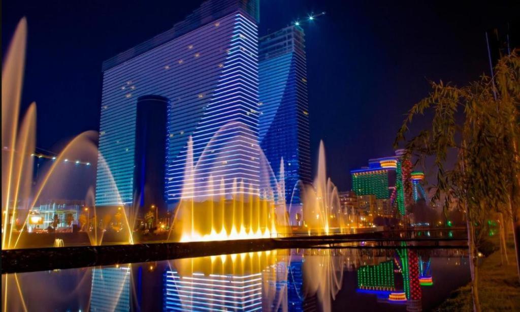 Lux Apartaments Batumi Exteriér fotografie