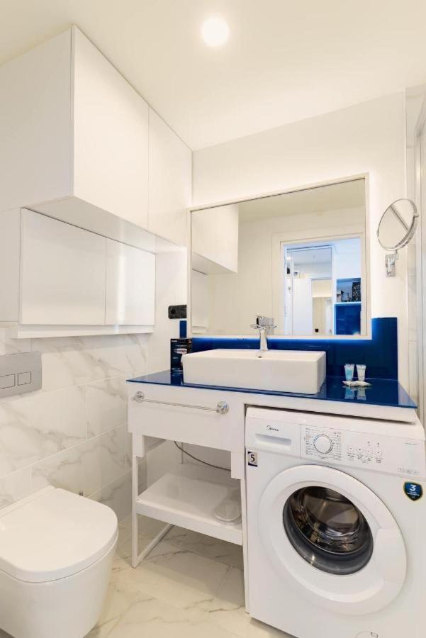Lux Apartaments Batumi Exteriér fotografie