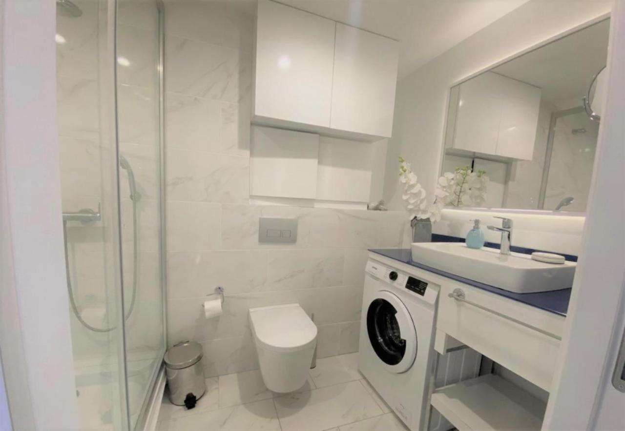 Lux Apartaments Batumi Exteriér fotografie