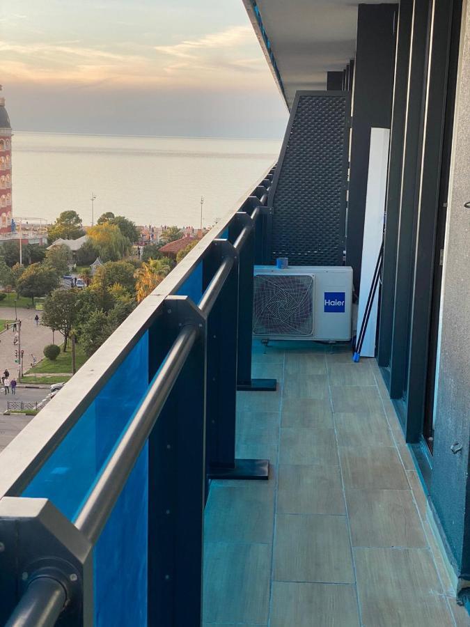 Lux Apartaments Batumi Pokoj fotografie