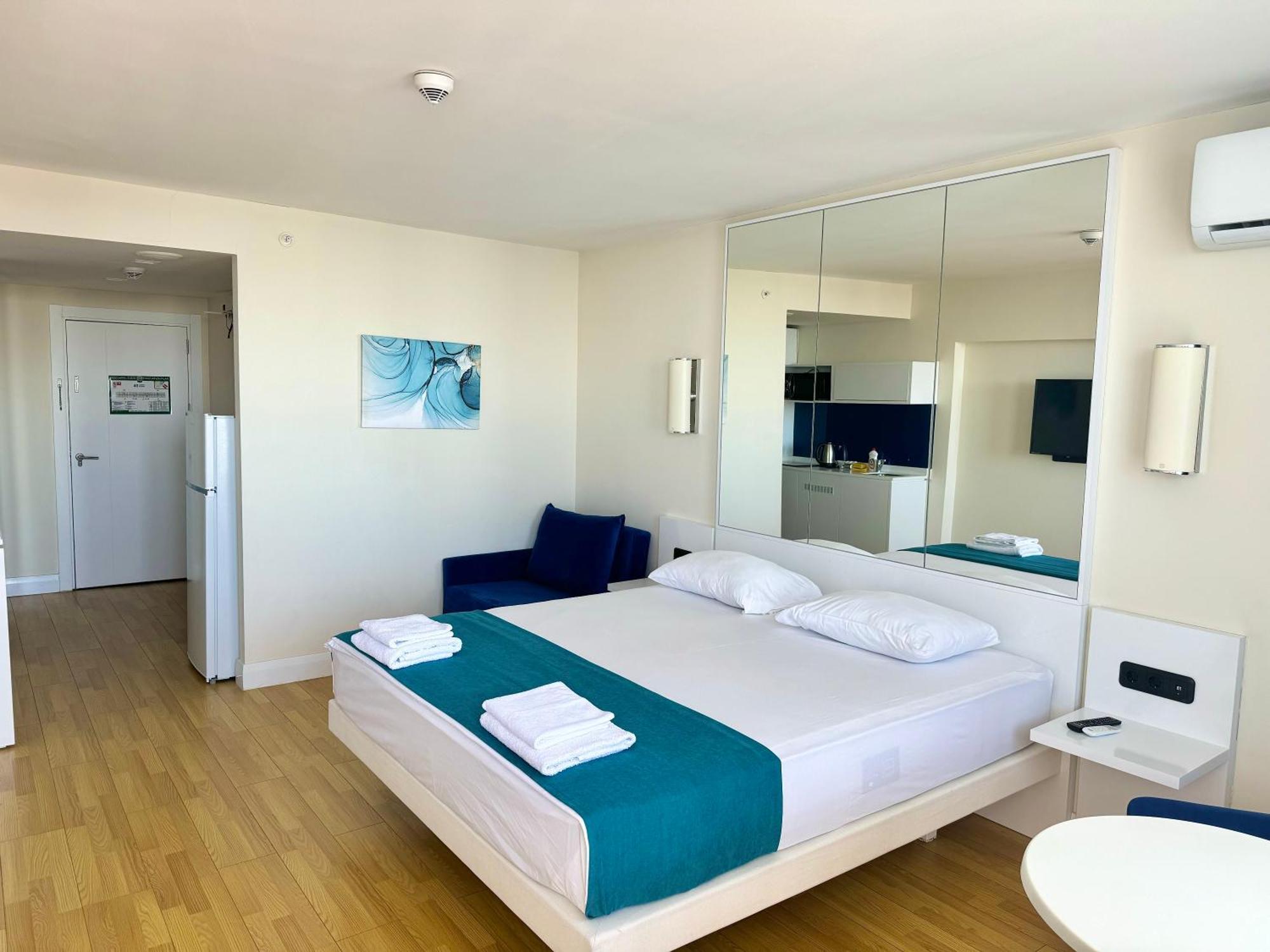 Lux Apartaments Batumi Exteriér fotografie